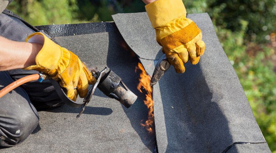 Professional residential roofers in Washington, UT